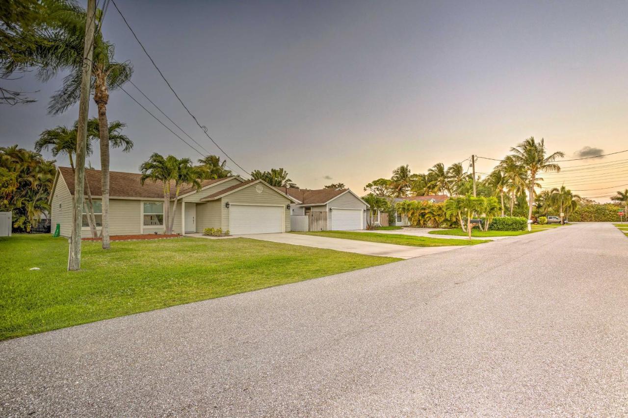 Jupiter Home With Patio And Grill About 6 Mi To Beach! Exterior photo